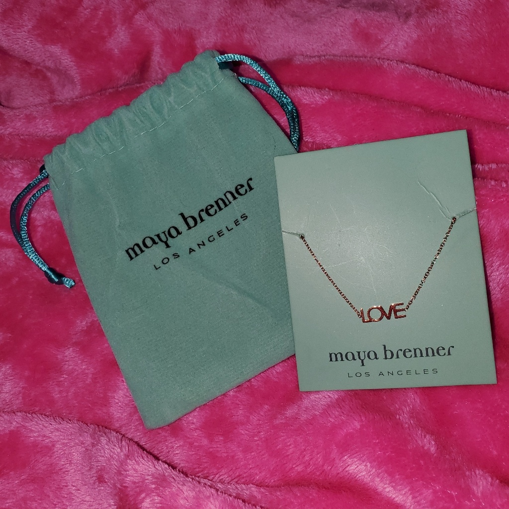 Maya Brenner Love Bracelet 25$